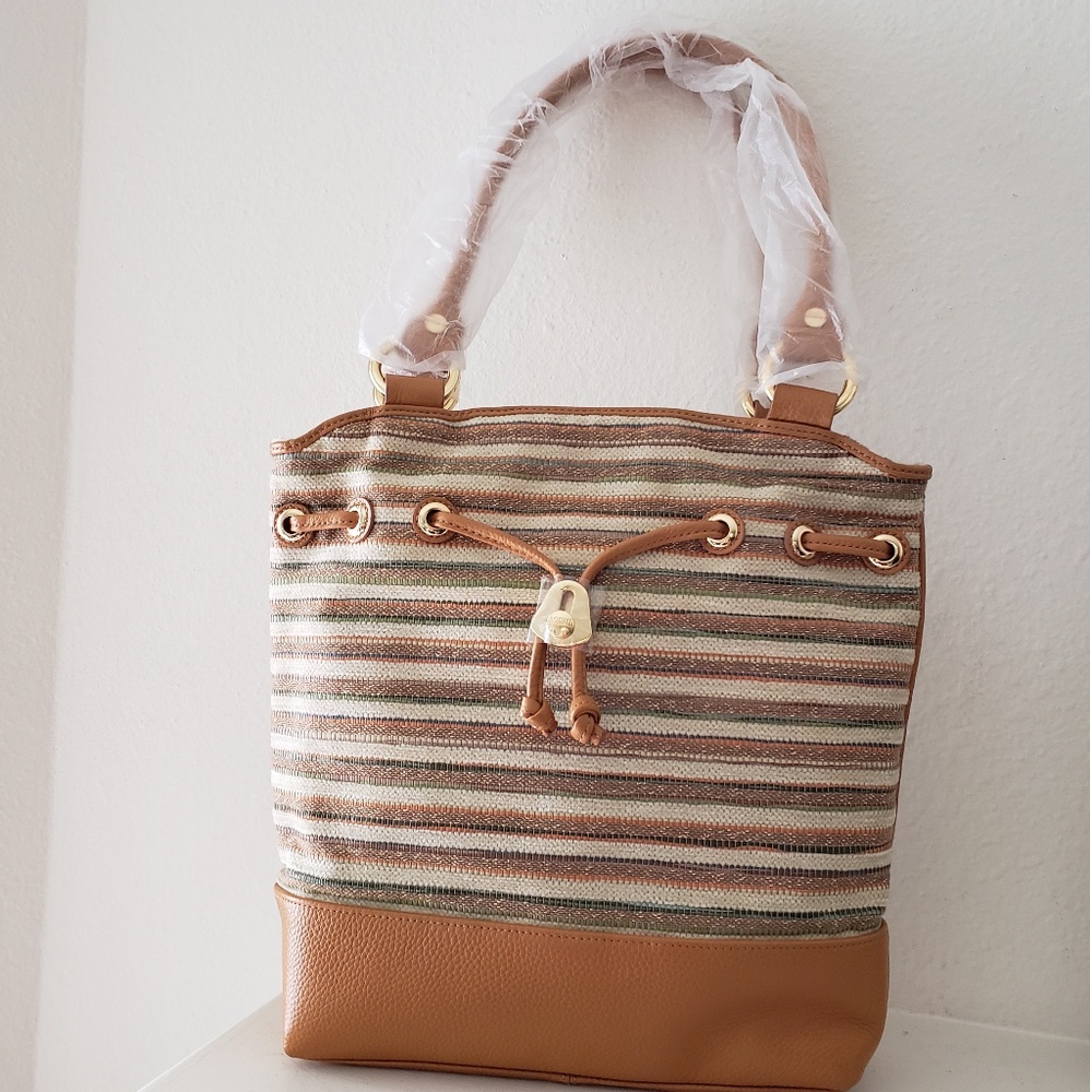 Bodhi Drawstring Handbag - Picture 6 of 7